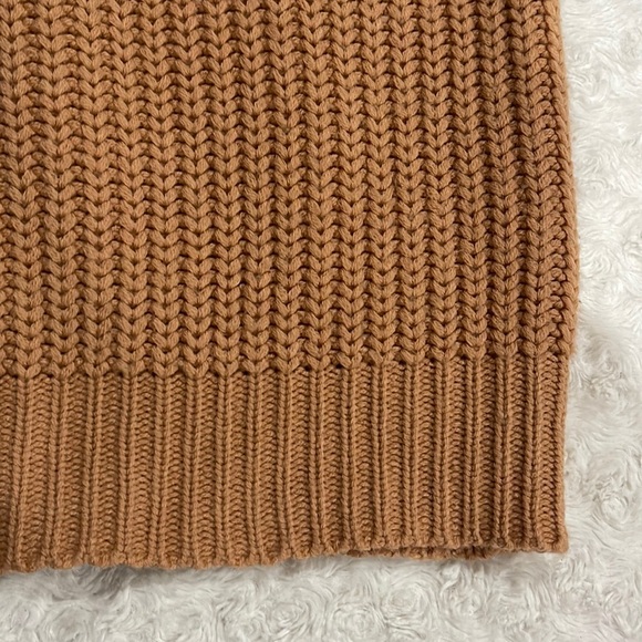 FAVLUX OFF THE SHOULDER SWEATER. Size L in soft rust orange color. EUC. - Picture 2 of 9